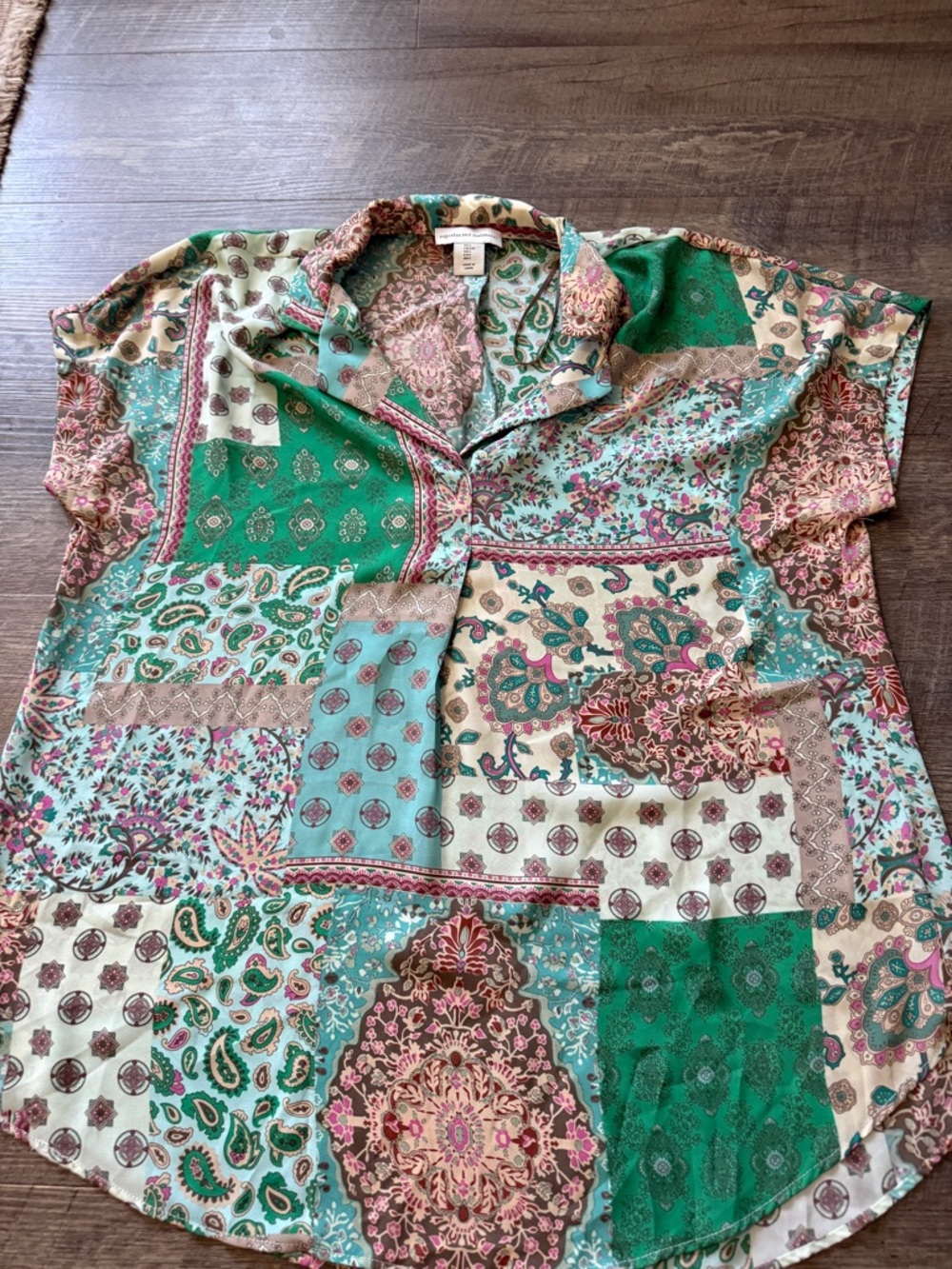 cupcakes & cashmere Paisley Patchwork Blouse in Teal, Green & Cream